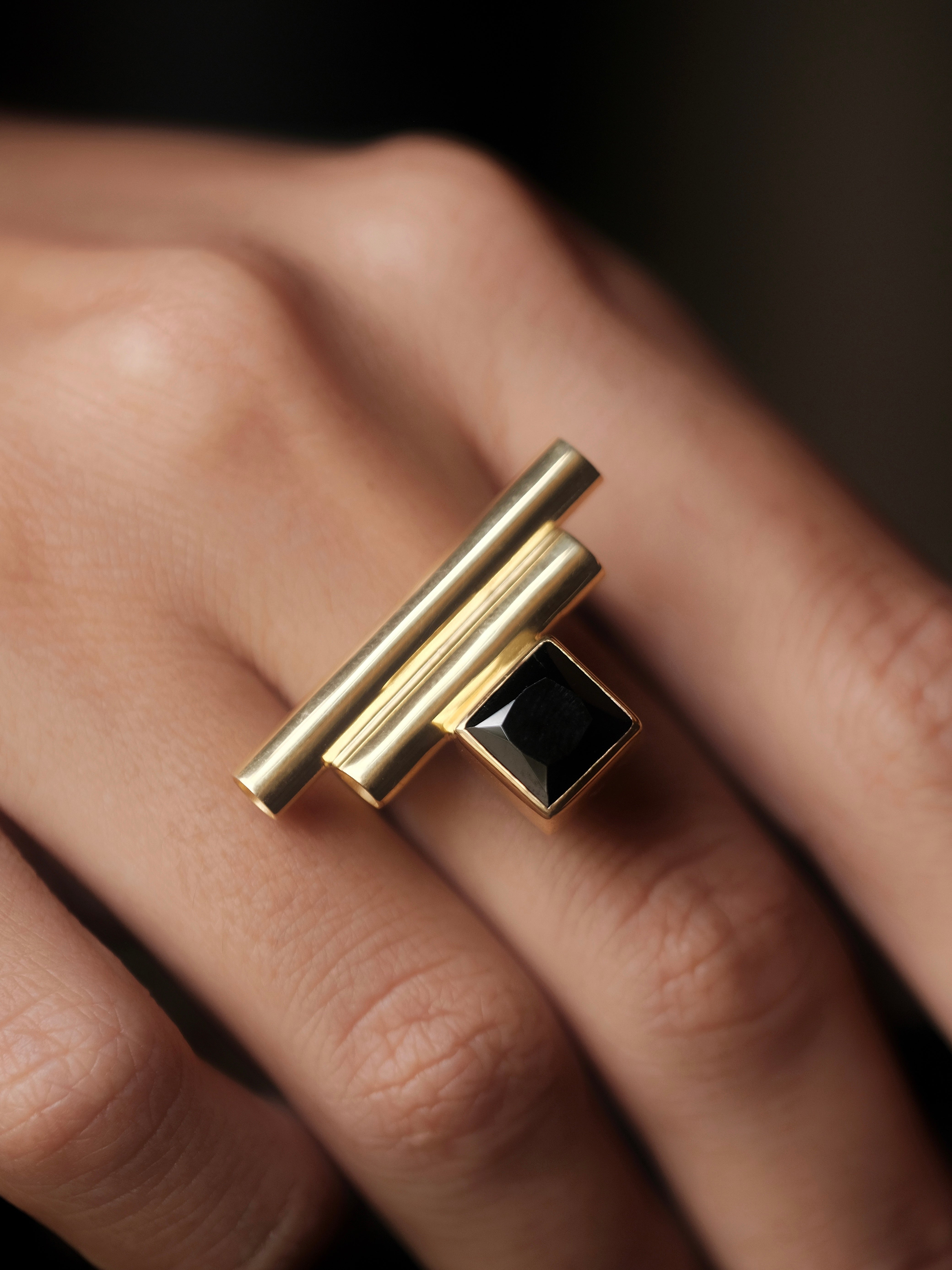 MARU Black Spinel Gold Ring