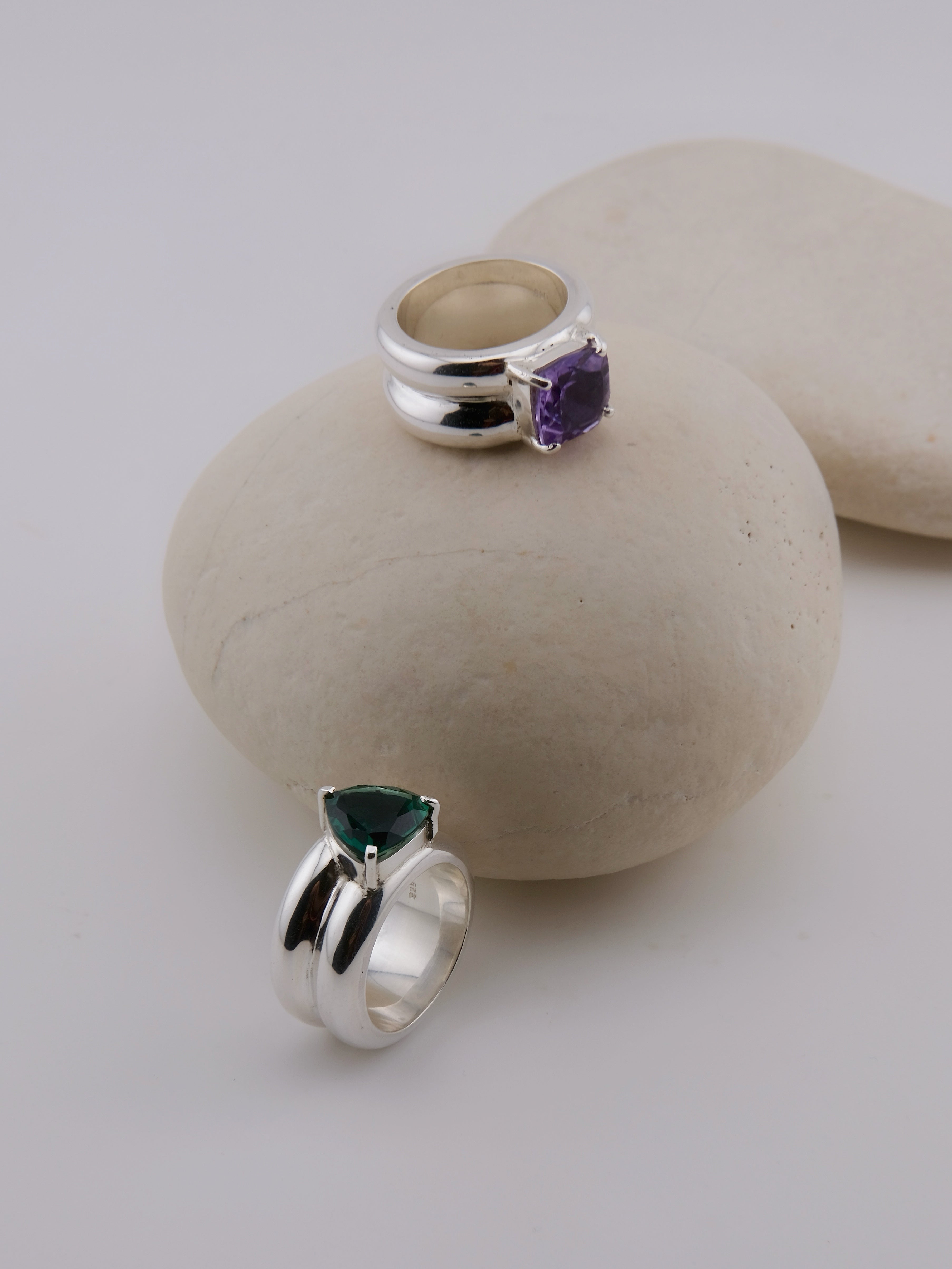 CASSIA Trillion Green Quartz Silver Ring