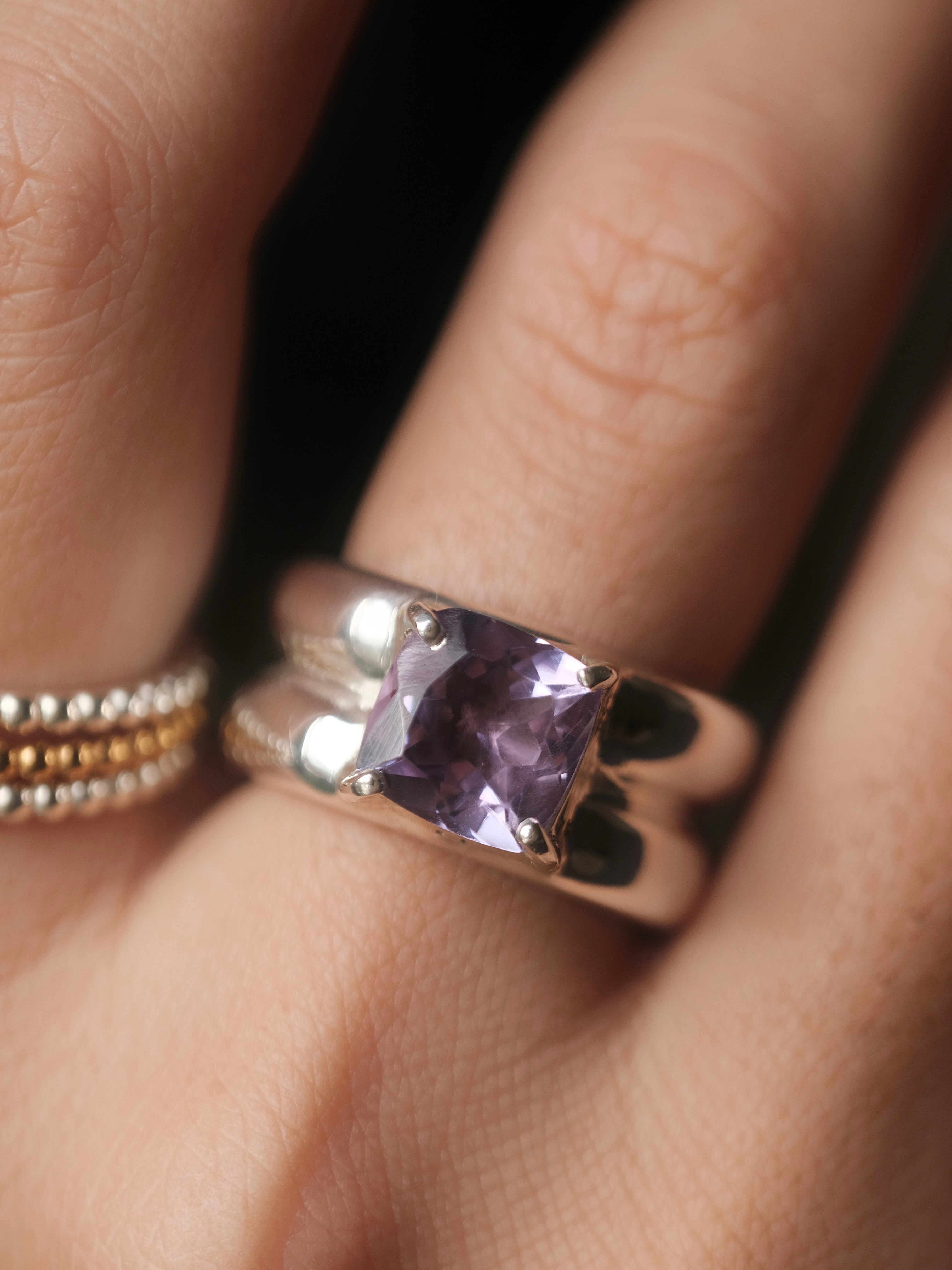 CASSIA Antique Cushion Amethyst Silver Ring
