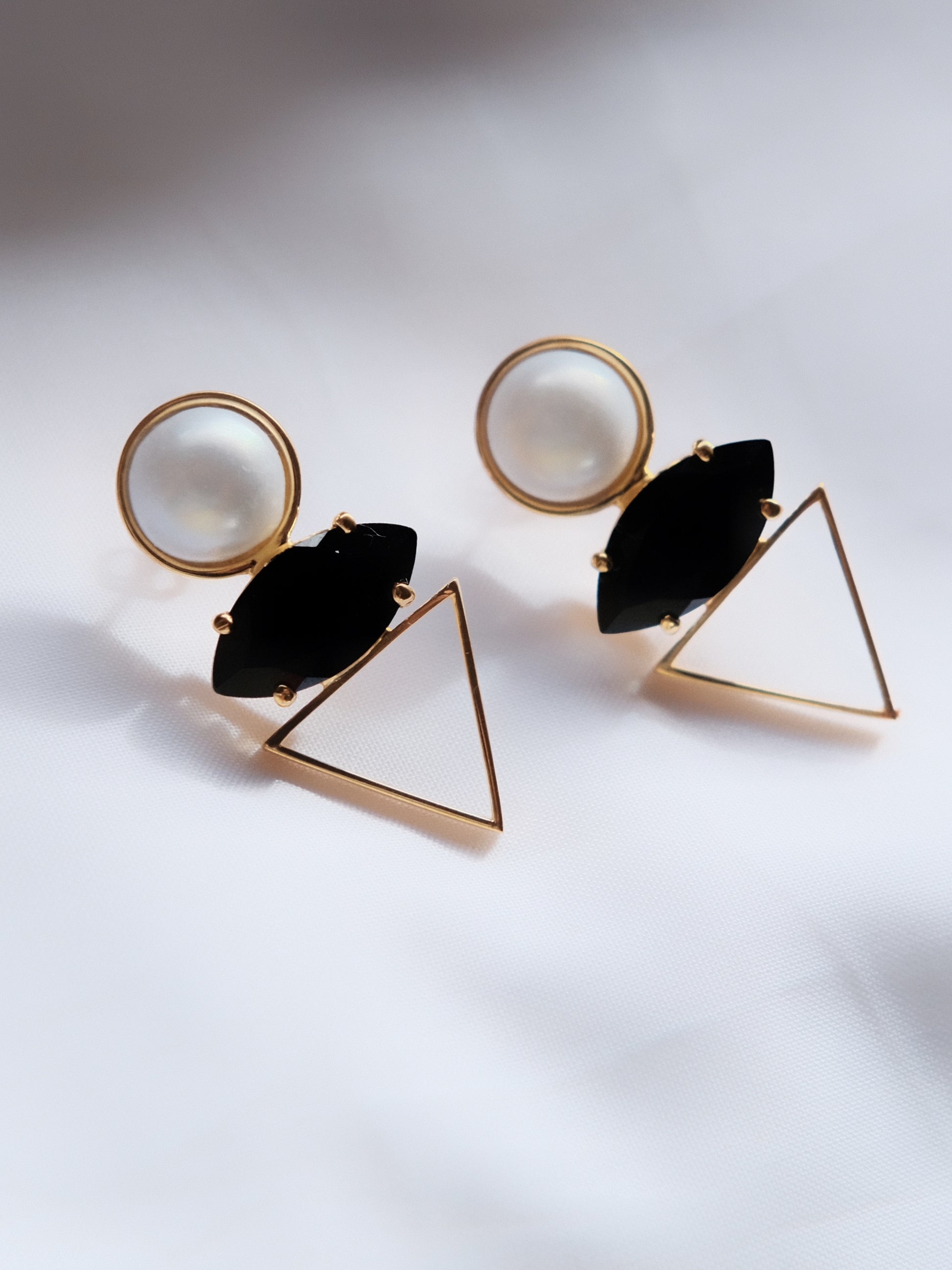 LORA Black Spinel Gold Earrings