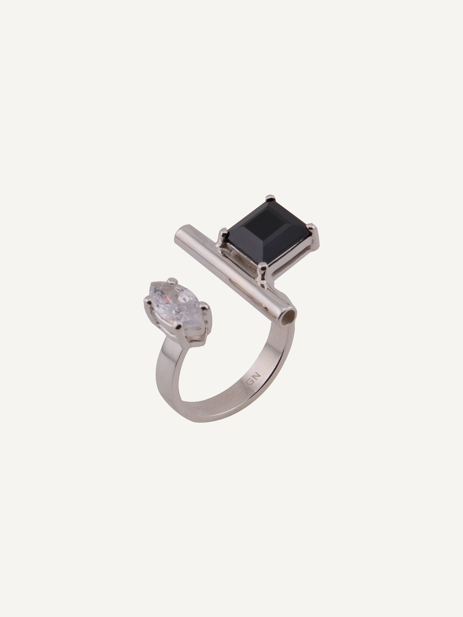 EMMA Black Spinel Silver Ring