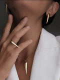 Earrings Cara Gold on model
