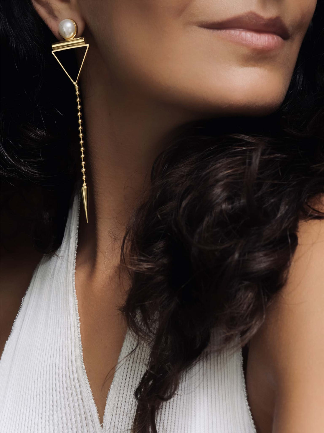TIRA Gold Earrings