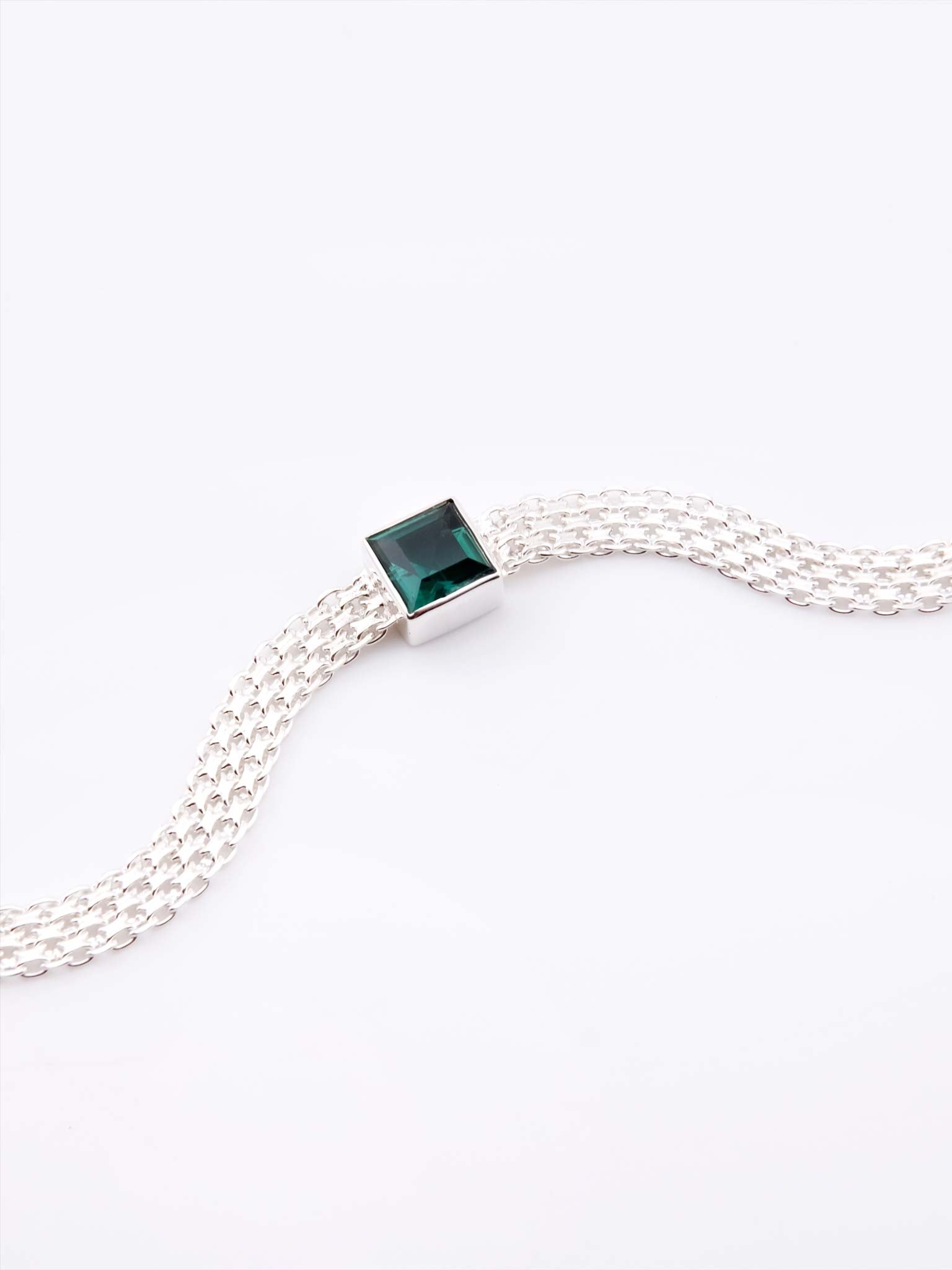 Necklace Madina Silver with green quartz